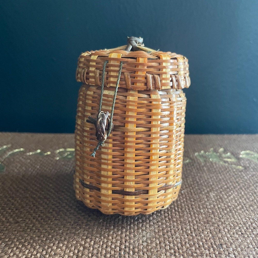 Miniature Handcrafted Woven Basket with Lid